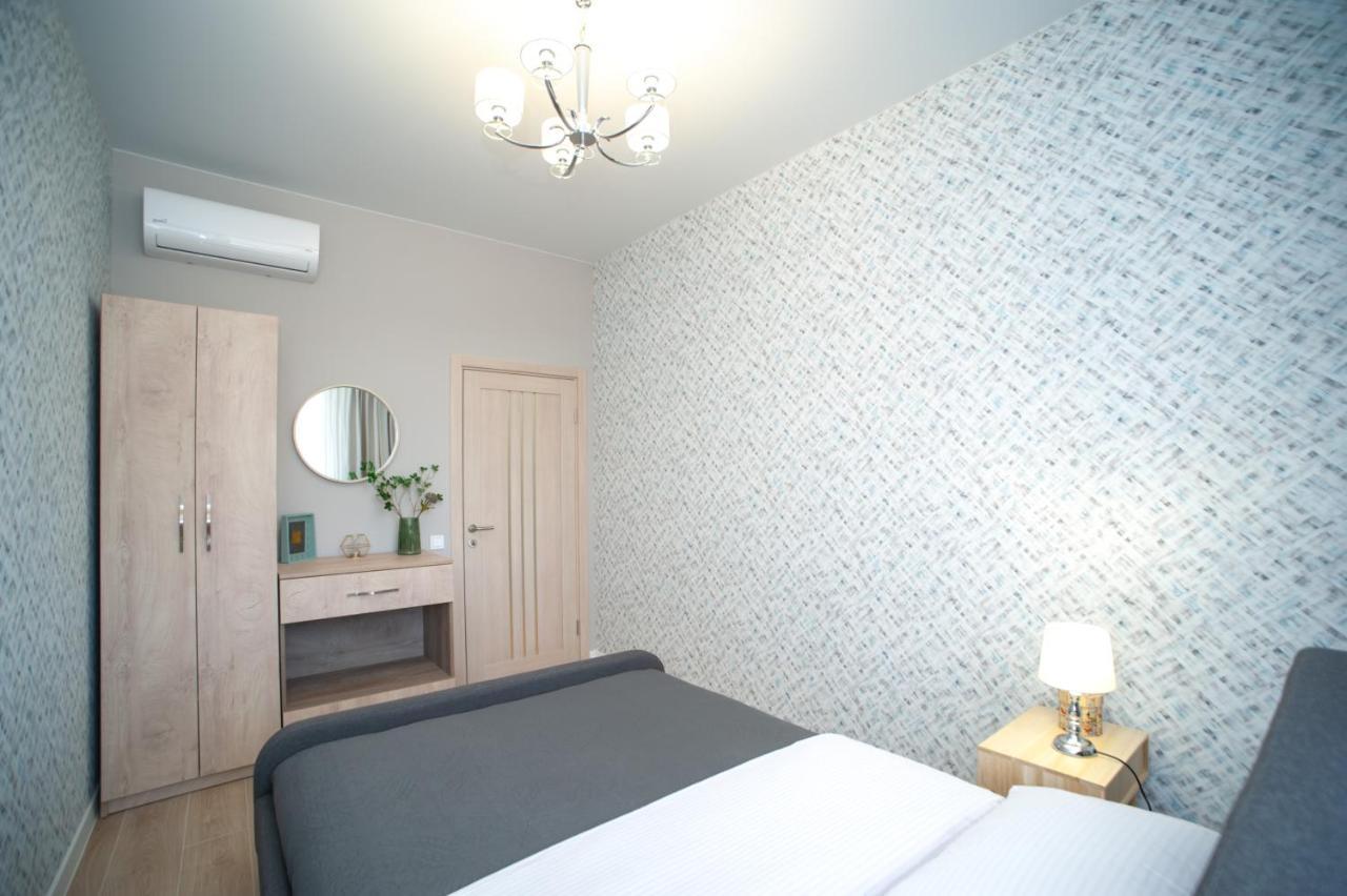 3 Bedroom, 2 Bathroom Apartment Near Forum ลวีฟ ภายนอก รูปภาพ