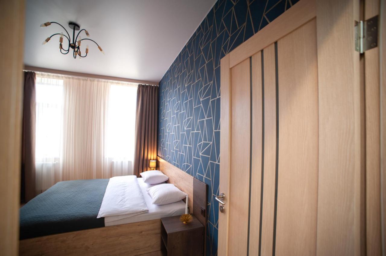 3 Bedroom, 2 Bathroom Apartment Near Forum ลวีฟ ภายนอก รูปภาพ